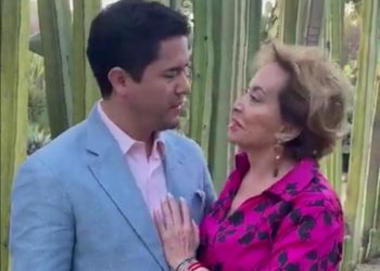 Elba Esther Gordillo utilizó Vestido de la firma Carolina Herrera para su boda civil