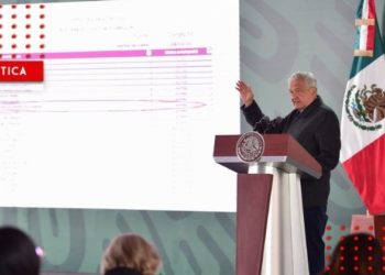 AMLO presenta avances en casos de atentados a periodistas