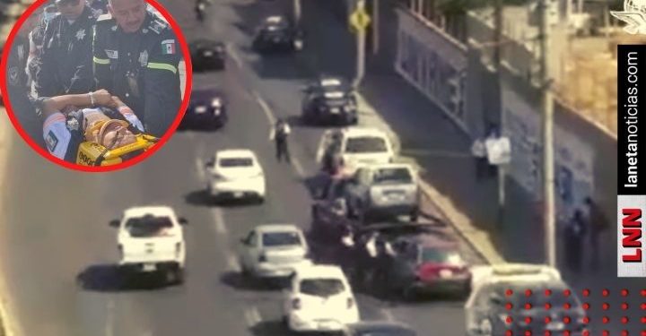 Atropella a policías para no ser multado en Ecatepec; su auto no circulaba