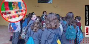 Maestros incautan dinero a niña de 9 años que vendía dulces