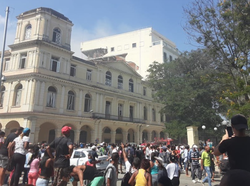 Medios internacionales reportan explosión en La Habana, Cuba