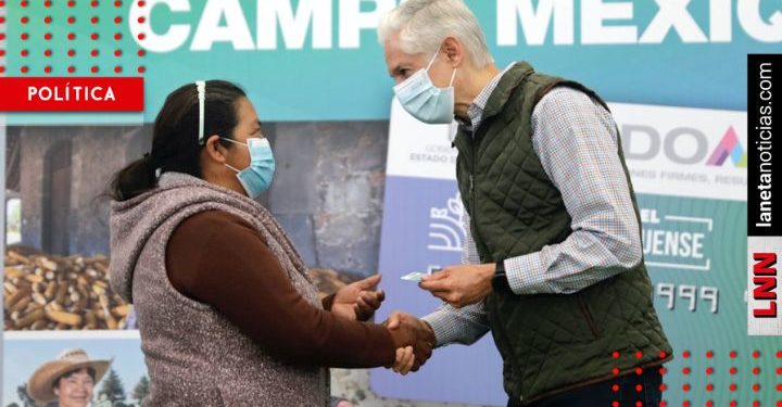 Alfredo Del Mazo entrega Tarjetas para el Campo Mexiquense a productores