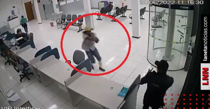 Guardia mata a asaltante de banco que quiso sorprenderlo