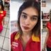 Cajera del OXXO deslumbra con su belleza y la comparan con Hailey Bieber (VIDEO)