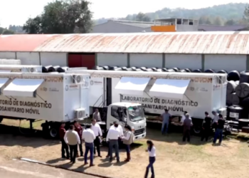 El Gobernador Cuitláhuac García Jiménez dio el banderazo de arranque a tres laboratorios móviles de diagnóstico zoosanitario.