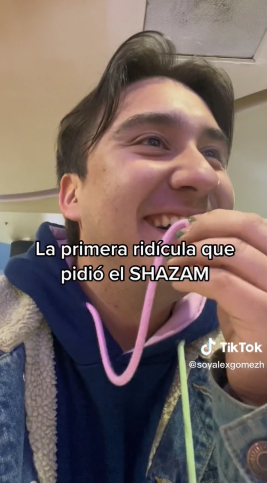 Joven grita Shazam en Cinépolis y 'hace el r1dículo' (VIDEO)