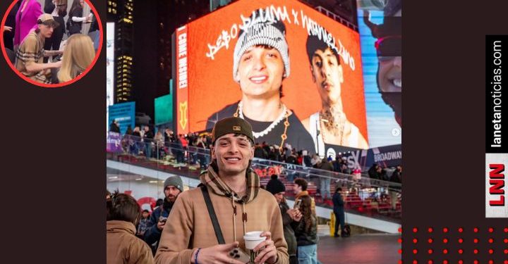 Captan a mamá de Peso Pluma con sofisticado atuendo de ‘Barbie’ y se hace viral