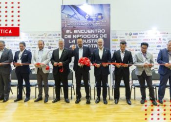 Mauricio Kuri inaugura Expo Oficial de Industria Automotriz