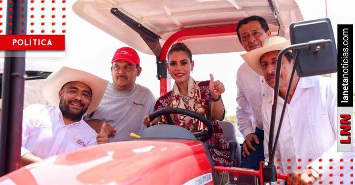 Evelyn Salgado se reúne con alcaldes de Tierra Caliente