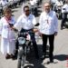 Alfonso Durazo entrega motocicletas a Sepomex en Sonora