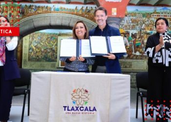 Lorena Cuéllar firma convenio con Fundación Teletón