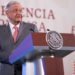 AMLO sale en defensa de nuevos libros de texto en mañanera