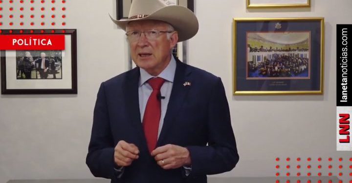 Ken Salazar se pronuncia por de Alertas de Viaje de EU