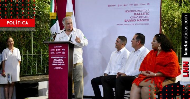 Xalapa: Miguel Torruco entrega nombramiento a Barrio Mágico