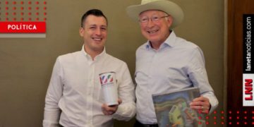 Ken Salazar se reúne con alcalde Colosio Riojas en Monterrey