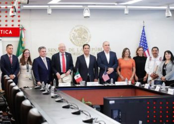 Embajador Ken Salazar se reúne con la Jucopo en el Senado