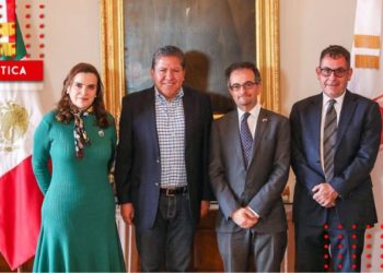 David Monreal se reúne con embajador de Reino Unido