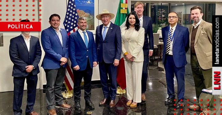 Ken Salazar se reúne con alcalde de Miguel Hidalgo en CDMX