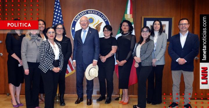Ken Salazar se reúne con organizaciones de la sociedad civil