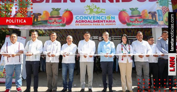 Salomón Jara inaugura convención agroalimentaria en Oaxaca