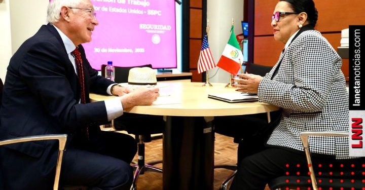 Ken Salazar se reúne con secretaria Rosa Icela Rodríguez