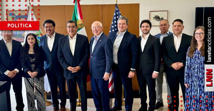 Desde Puebla, Ken Salazar resalta impulso a jóvenes