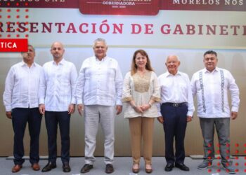 Margarita González presenta a integrantes de Gabinete