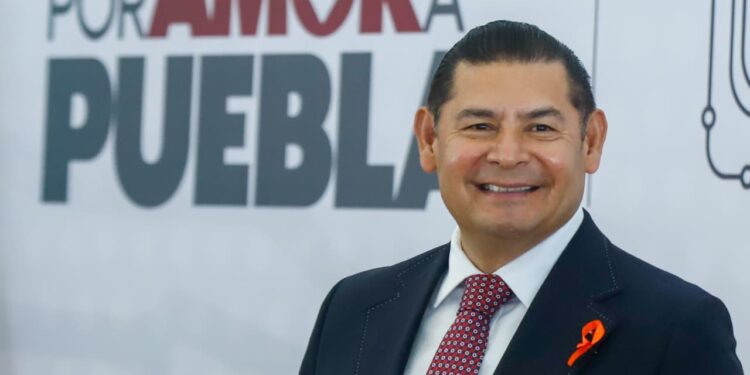 Con más de 49 mil acciones, Centros LIBRE Casas Carmen Serdán son puentes de esperanza: Alejandro Armenta