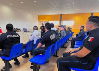 Secretaría de las mujeres capacita a policías de Nopalucan para prevenir violencia de género