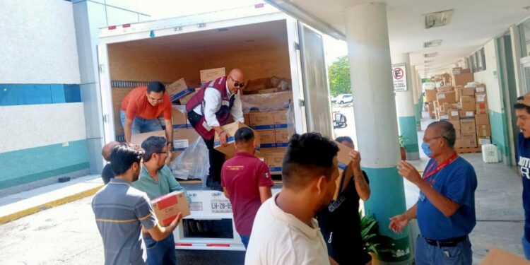 Avanza entrega de medicamentos e insumos a hospitales del estado de Colima, con las ‘Rutas de la Salud’