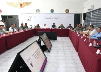 Compromiso del Gabinete Federal de robustecer vinculación empresarial y combate al delito, afirma Gobernador Rocha