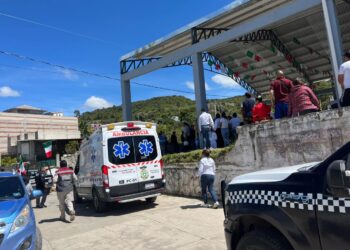 Atención a personas lesionadas por pirotecnia en Panotla