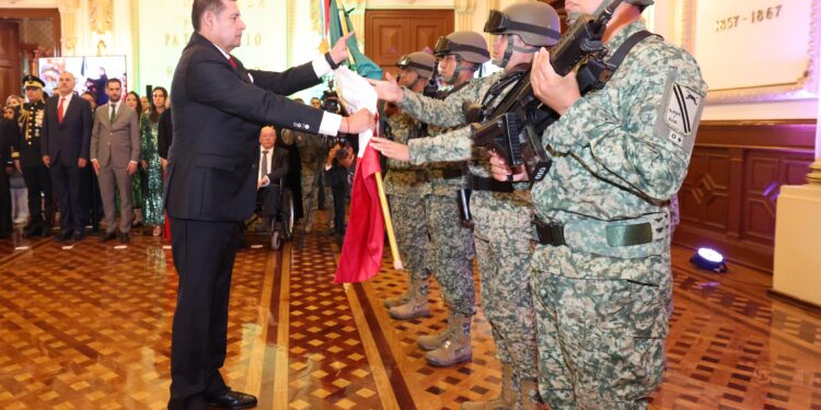 Con patriotismo, Puebla vibra con primer grito de Independencia del gobernador Alejandro Armenta