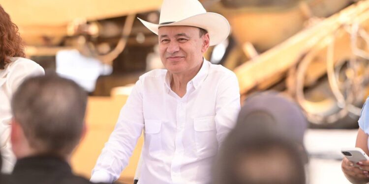 El gobernador Alfonso Durazo lidera en electromovilidad; primera Electrolinera Pública registra más de 3 mil recargas a vehículos