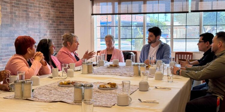 Encabeza el diputado Juan Pablo Arenivar entrega de estudios médicos a mujeres de San Luis Río Colorado