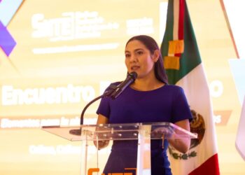 Educación es una herramienta transformadora, por eso es eje de nuestro gobierno: Indira Vizcaíno