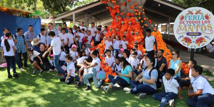 Recorridos guiados en la Feria de Colima fortalecen identidad cultural y aprendizaje en estudiantes