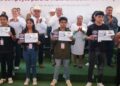 Gobierno amplía conectividad digital; 2 mil jóvenes en Xicotepec reciben becas del bienestar