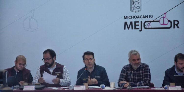 Se reúne SEGOB con autoridades comunitarias indígenas de Michoacán
