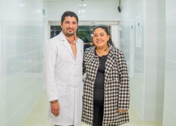 Médicos del HGZ No. 2 del IMSS en Irapuato salvan la vida a mujer con hemorragia obstétrica grave