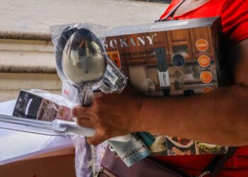 Sinaloa impulsa la entrega de apoyos productivos a personas en situación de desplazamiento en Choix