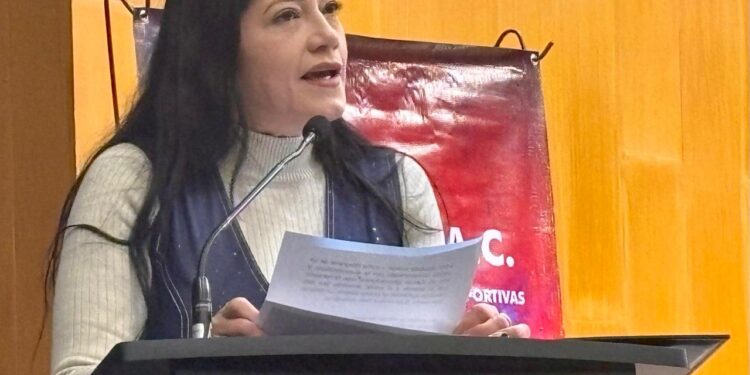Los diputados del PVEM apoyan la ley general de aguas pues con ello se pone fin a un modelo privatizador: Celia Fonseca