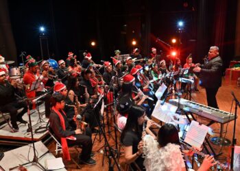 Continúa la cartelera navideña de Cultura Colima en el Teatro Hidalgo