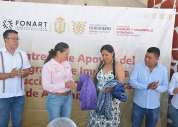 Impulsan economía local con apoyos directos a artesanas y artesanos de Guerrero