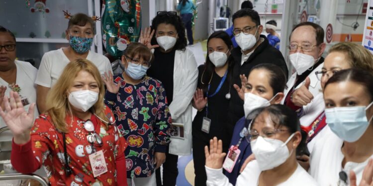 Visita Martí Batres unidad pediátrica del HR “Lic. Adolfo López Mateos” del ISSSTE