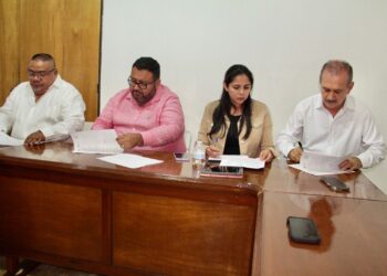 Diálogo y acuerdos evitan huelga en el COBACH Guerrero