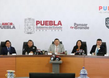 Cumple gobierno del estado compromisos y acuerdos con la escuela normal rural “Carmen Serdán”