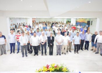 Reconoce Evelyn Salgado la voluntad de la Iglesia Católica para sumarse a la ruta de bienestar y construcción de paz en Guerrero