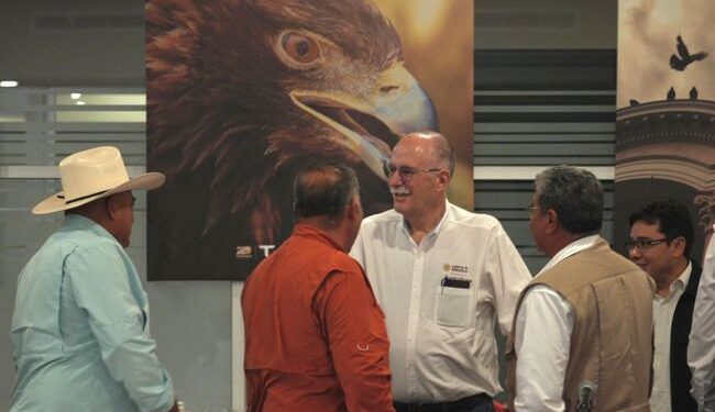 Acuerda AGRICULTURA nuevas acciones para blindar del gusano barrenador del ganado al centro y norte del país