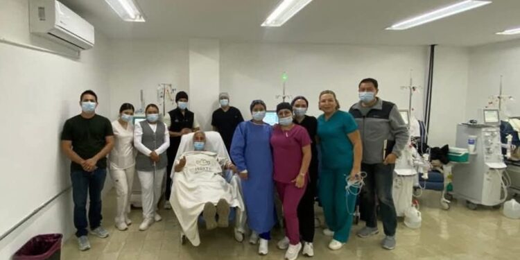 Inaugura Clínica Hospital del ISSSTE en Navojoa, Sonora, servicio de hemodiálisis